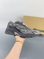 Mizuno 美津浓 复古时尚休闲舒适减震运动跑步鞋 美津浓Wave机械缓震，可以说是机械缓震跑鞋科技的翘楚。有着非凡的适应性，有着充分而持久的缓震能力和轻量