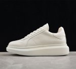 Alexander Mcqueen 麦坤 亚历山大 2024新款德训 面料:头层皮内里:羊皮内里大底:原版tpu组合底垫脚:羊皮垫脚 尺码： 35 36 37