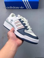 公司级头层 阿迪达斯 Adidas Originals Forum 84 Low Adv 低帮百搭潮流休闲运动板鞋 以复古篮球鞋的外形为基础 采用皮革拼接 简约