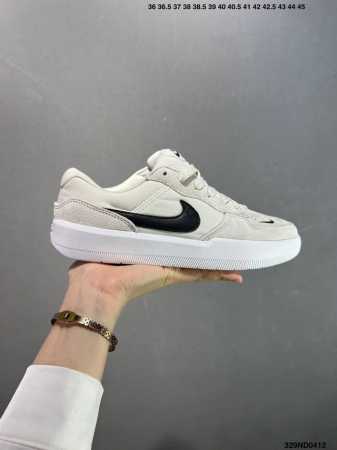 耐克Nike Sb Force 58是一款将前沿创新带入街头的单品，它具有硫化杯底，具有出色的耐用性和灵活性。使用帆布和绒面革，在饰面上放置通风口，它自始至终都 - 点击图像关闭
