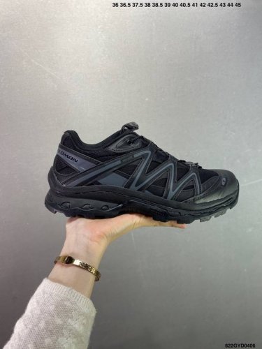 公司级Salomon Xa Pro Xt-6 Ft萨洛蒙户外越野跑鞋 鞋面采用Sensifit贴合技术 全方位贴合包裹脚型 鞋跟部鞋底牵引设计 提供强大的抓地性