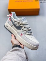 海外限量发售！公司级Nike Air Force 1 '07 Low “Lv联名 双拼红尾抽绳”空军一号 低帮 运动鞋 休闲鞋 折边针车 工艺难度大 原楦头原纸