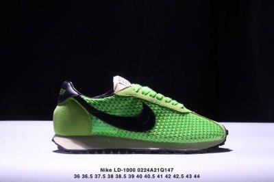 真标带半码！ 耐克 Stussy X Nike联手推出Ld-1000 运动鞋时尚跑步鞋，给夏日带来一抹清爽。Stussy 与 Nike 两大品牌携手，于2024
