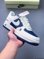 原楦数据纸版 采用硬质优质皮革鞋面材质 内置全掌Air Sole气垫 耐克 Nike Air Force 1 Low 空军一号低帮百搭休闲运动板鞋 051828