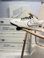 Nike Sb Dunk Low 大厂出品 极力推荐 原装头层材料 独家版型蒸餾加工 帶來的是更好的视觉和脚感体验 大厂纯原品质出货 清洁度 电绣工艺 皮料切割
