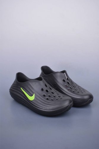 Nike Reactx Rejuven8 耐克夏日穿搭凉鞋 夏季必备 采用质感柔软且出众回弹的 Reactx泡绵 缔造非凡舒适的日常穿着体验 助你保持活力 官方