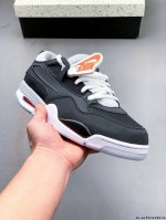 180 air Jordan Aj4 Rm 重制版低帮复古篮球鞋 实拍首发 采用了低帮的设计 并保留了众多Aj4的经典元素 鞋身以皮革 麂皮材质拼接打造 aj4