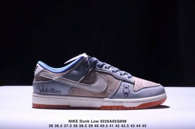 公司级Nk Dunk Low Retro “Diy高端定制” 低帮休闲运动板鞋 原装头层材料 用料绝不含糊 独家版型蒸餾加工帶來的是更好的视觉和脚感体验 清洁度