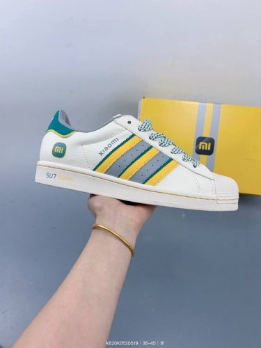 adidas Originals Superstar 经典配色 经典贝壳头官网同步 实拍首发渠道正品订单 诠释市场最高工艺水平区别市面普通真标版本 进出专柜无压