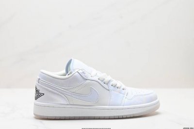 真标Nike Air Jordan 1 Retro Low Og Cny Aj1乔1低帮休闲板鞋 同步官方配色 官方货号:Hf4080-001 Size:36