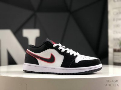 真标带半码 耐克 乔丹 Air Jordan 1 Low Aj1低帮系列篮球鞋 官方同步配色 原装级产物 #拒绝公底 立体鞋型 细节完美 高清洁度 货号：Hf3
