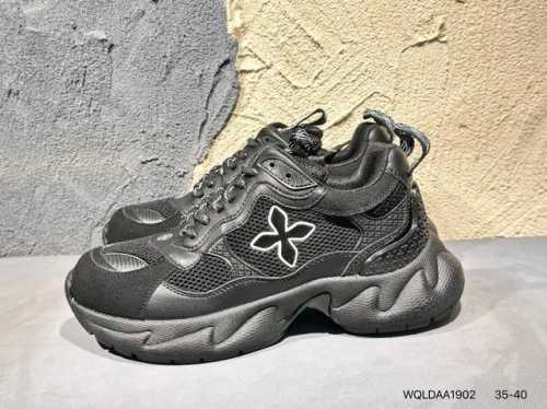 新品上市实拍 Smfk 十字花女士拖鞋 厚底增高凉拖鞋 自带内增高！Smfk Compass 厚底增高运动休闲拖鞋。秉承外形简单 穿着舒适的初衷 不断为消费者带