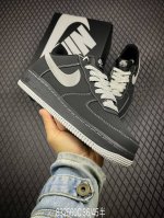 公司级nike Air Force 1'07 Lv8 原楦头原纸板 打造纯正低帮空军版型 专注外贸渠道 全掌内置蜂窝气垫 原盒配件 原厂中底钢印、拉帮完美 货号