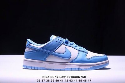 耐克Nike Dunk Low 板鞋 Sb系列经典百搭休闲运动板鞋。加厚鞋舌的填充，使舒适性大大提升，同时也更方便穿脱中底部分则加入了脚感柔软舒适Zoomair