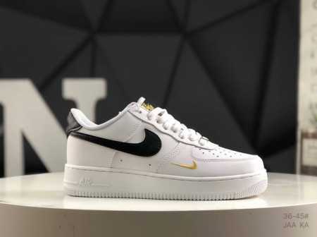 120 耐克 Nike Air Force 1 '07 Low 空军一号含气垫 低帮百搭厚底增高休闲运动板鞋。柔软、弹性十足的缓震性能和出色的中底设计，横跨复古 - 点击图像关闭