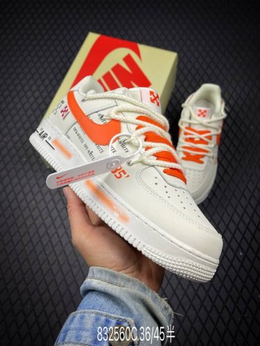 C 公司级Nike Air Force 1‘07 原楦头原纸板 打造纯正低帮空军版型 专注外贸渠道 全掌内置蜂窝气垫 原盒配件 原厂中底钢印、拉帮完美 官方货号