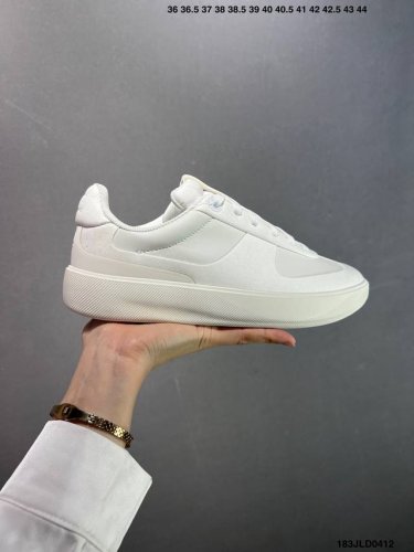 公司级Lululemon露露乐蒙 W Cityverse Sneaker 简约百搭 减震耐磨 低帮生活休闲鞋 尺码:36 36.5 37 38 38.5 39