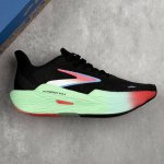 本地250 核心私 brooks Hyperion Max 2 布鲁克斯 烈风2 减震竞速马拉松专业跑鞋 1972年Brooks正式推出自己品牌的产品，经过近4