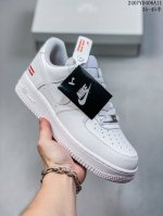 公司级带半码 耐克nike Air Force 1 Low 空军一号 Af1 低帮百搭厚底增高休闲运动板鞋。柔软、弹性十足的缓震性能和出色的中底设计，横跨复古与