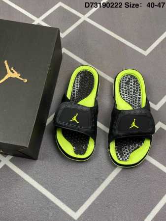 乔丹拖鞋Aj Nike Jordan Hydro Xiii Retro魔术贴 男子 拖鞋货号:684915-101 编码：D73190222 - 点击图像关闭