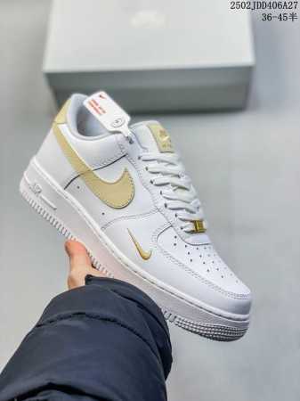 耐克 Nike Air Force 1 Low ”White And Black“ 白黑 小权志龙官方同步 原装级别 原楦头原纸板 打造纯正空军版型#专注外贸渠 - 点击图像关闭
