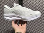 nike Journey Run 2024跑步鞋 外贸专供订单 原厂折返国内销售 使用了新型的缓震材料 脚感偏韧 后跟有加厚的海绵填充 鞋子前掌和后掌做了加宽