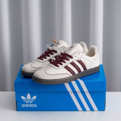 核心私 Adidas Samba Og 桑巴舞街头系列德训运动板鞋 采用固色翻毛皮组合牛剖革鞋面材质 外置正确3层组合围条加厚烟胶橡胶大底 货号：Ig1987