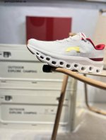 180 nike Air Jordan 4 Retro Og 中帮 迈克尔·乔丹Aj4代乔4 复古休闲运动文化篮球鞋。秉承轻量化的速度型篮球鞋设计思想完成设计，