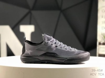 arcteryx 始祖鸟 Bora2 Mid 18718-1 户外跑鞋 减震防滑耐磨越野跑步鞋 码数：39-45 半 Acv Tca 货号：065369