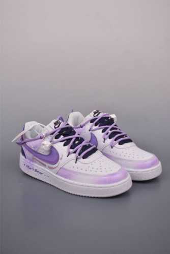 Nike Court Vision Low 解构绑带 休闲运动板鞋 纯原版本 低帮百搭透气休闲运动板鞋，经典耐用的设计，兼顾舒适脚感和出众风范，演绎匠心之作。结