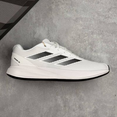 本地 核心私 阿迪达斯 Adidas Duramo Rc U 训练备赛轻盈跑步运动厚底鞋 这双跑步鞋的鞋面采用了合成革、Pu和织物材料。这样混合材质的设计不仅提