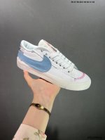 Nike Blazer Low ‘77 Jumbo 原装配色 纯原批次 区别市面版本全新焕新升级经典 Blazer 鞋款，大号 Swoosh 突出新时代更加张扬