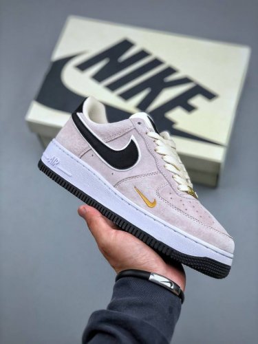 长期福利款 Nike Air Force 1 “麂皮小金勾”空军一号 官方同步 原装级别 原楦头原纸板 打造纯正空军版型#专注外贸渠道 全掌内置蜂窝气垫 #原盒