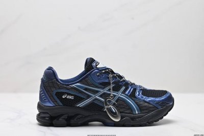 公司级Asics Gel-Nimbus 10.1 亚瑟士 复古先锋 潮流 拼接耐磨 低帮休闲跑步鞋 货号:1203A723-100 尺码:36 37 37.5