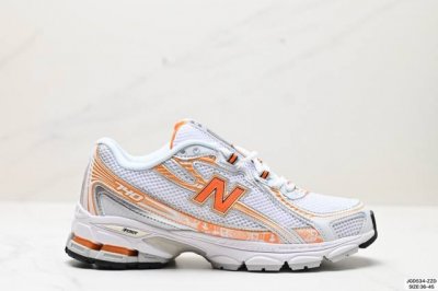 公司级New Balance Mr740 Nb新百伦系列复古老爹风慢跑鞋！ 采用轻质牛剖革拼接透气网眼衬垫织物鞋面材质 T-Beam大底提供足步弓支撑 保持步态