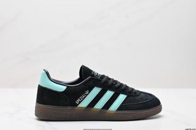 公司级Adidas Handball Spezial 官方正确版本 阿迪达斯经典款 复古休闲板鞋 全鞋采用反毛皮制作 牛筋耐磨大底 承载青春情怀的板鞋 经典三条