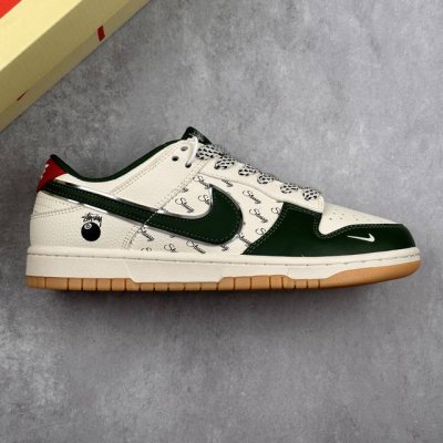 本地 核心私 Nike Sb Dunk Low X Stussy 白绿小钩满天星 低帮休闲运动板鞋 纯原大厂出品 极力推荐 原装头层材料 独家版型蒸餾加工 帶來