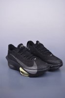 Nk Air Zoom Alphafly Next% 3 2025 减震马拉松跑步鞋 内置真碳 首次通过一体式鞋底 替代了后跟和前足分离的设计 让双脚落地过渡更