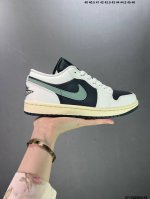 核心私 公司级air Jordan 1 Low 官方同步新色 原装级产物 拒绝公底 立体鞋型 细节完美 高清洁度 购置公司同步原材料 原汁原味 忠于原版 货号：