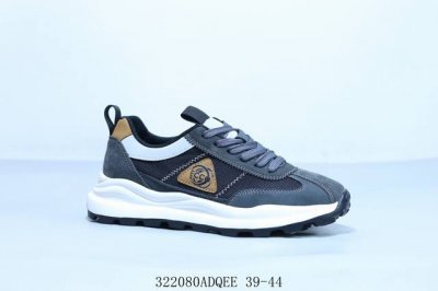 Ecco爱步 Grayish Beige 健步C踪迹系列登山户外网面轻便休闲运动慢跑鞋 货号 1611200859 322080Adqee 39-44