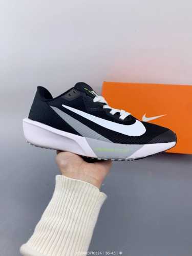 ：160 air Zoom Rival Fly 4超弹透气轻量跑步鞋鞋款搭载 Flyknit 材料 出众弹性 易于穿脱 采用React技术 轻盈耐 跑步健身房锻