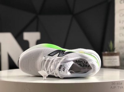 180 新百伦Nb880 New Balance Nb舒适缓震跑步鞋 厚底老爹鞋潮男鞋。高端原厂品质，三级组合底，织物鞋面。 货号: M880G14 尺码：如图