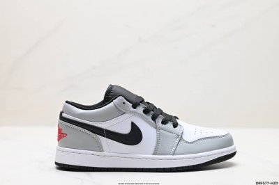 公司级nike Air Jordan 1 Low Aj1乔1低帮休闲板鞋 同步官方配色 原档冲孔鞋头 四线拉帮 鞋舌高弹海绵填充 官方货号:Dc0774-101