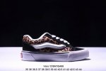 Vans Knu Skool 百搭休闲防滑减震低帮 板鞋男女同款 颜色：Vans 面包豹纹白条 货号：Mz 尺码：35 36 36.5 37 38 38.5 3