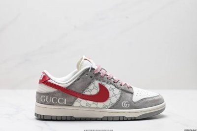 公司级nk Dunk Low Retro “Diy高端定制” 低帮休闲运动板鞋 原装头层材料 用料绝不含糊 独家版型蒸餾加工帶來的是更好的视觉和脚感体验 清洁度