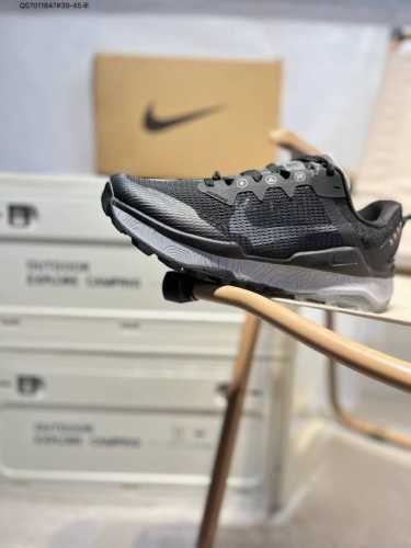 耐克Nike React Wildhorse 8 Trail Running Low飞野马8代越野户外避震缓冲休闲运动慢跑鞋 货号：Dr2686 Qs70118