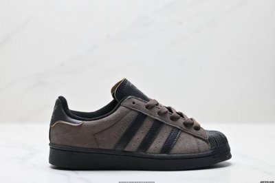 真标贝壳头阿迪达斯Adidas三叶草 Originals Superstar Ayoon 贝壳头系列低帮经典百搭休闲运动板鞋 货号:Jh7696 尺码:35.5