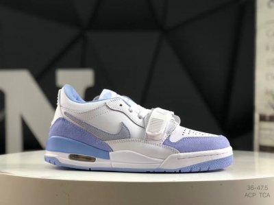 耐克 Air Jordan Legacy 312 乔丹篮球鞋系列 号称 “最强三合一” 的Jordan Legacy 312，自然有着杂交结合的设计，它的名字就