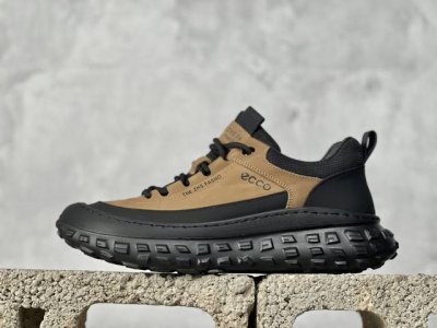 Ecco爱步男款新款运动登山鞋 轻盈减震牛皮耐磨户外跑鞋 越野系列 甄选优质牛皮革搭配纺织衬里 防污透气，户外无忧 无惧旷野 提供出色的能量回弹和缓震支撑 长距