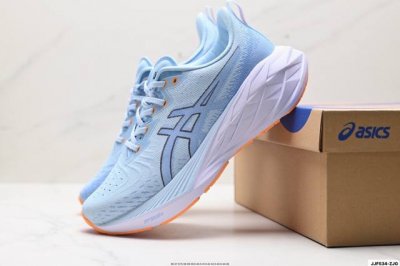 公司级Asics Novablast 4 轻量跑鞋 低帮轻量透气缓震休闲运动跑步鞋 货号:1012B510-401 尺码:36 37 37.5 38 39 39